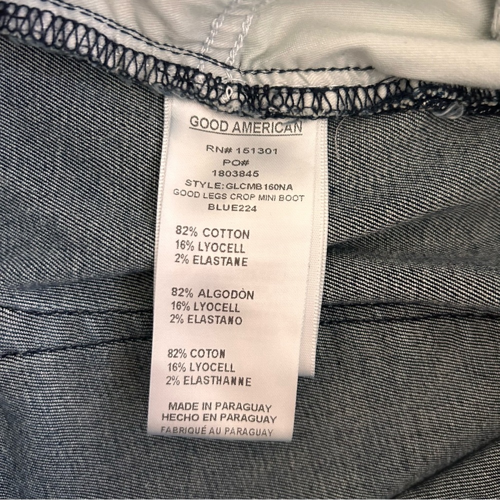 Good American Good Legs Crop Mini Boot jeans 18 - Picture 13 of 14
